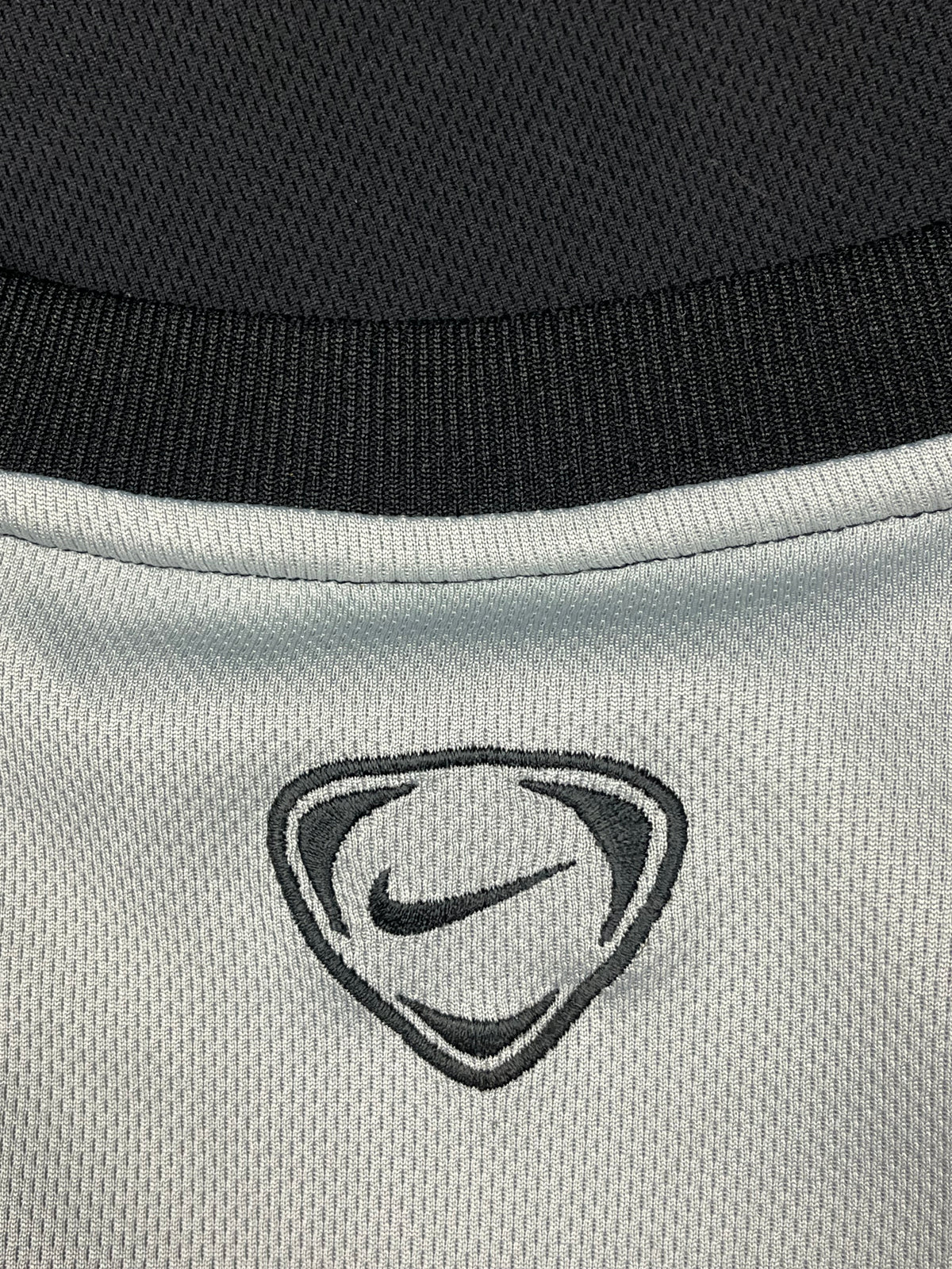 vintage Nike jersey {S}