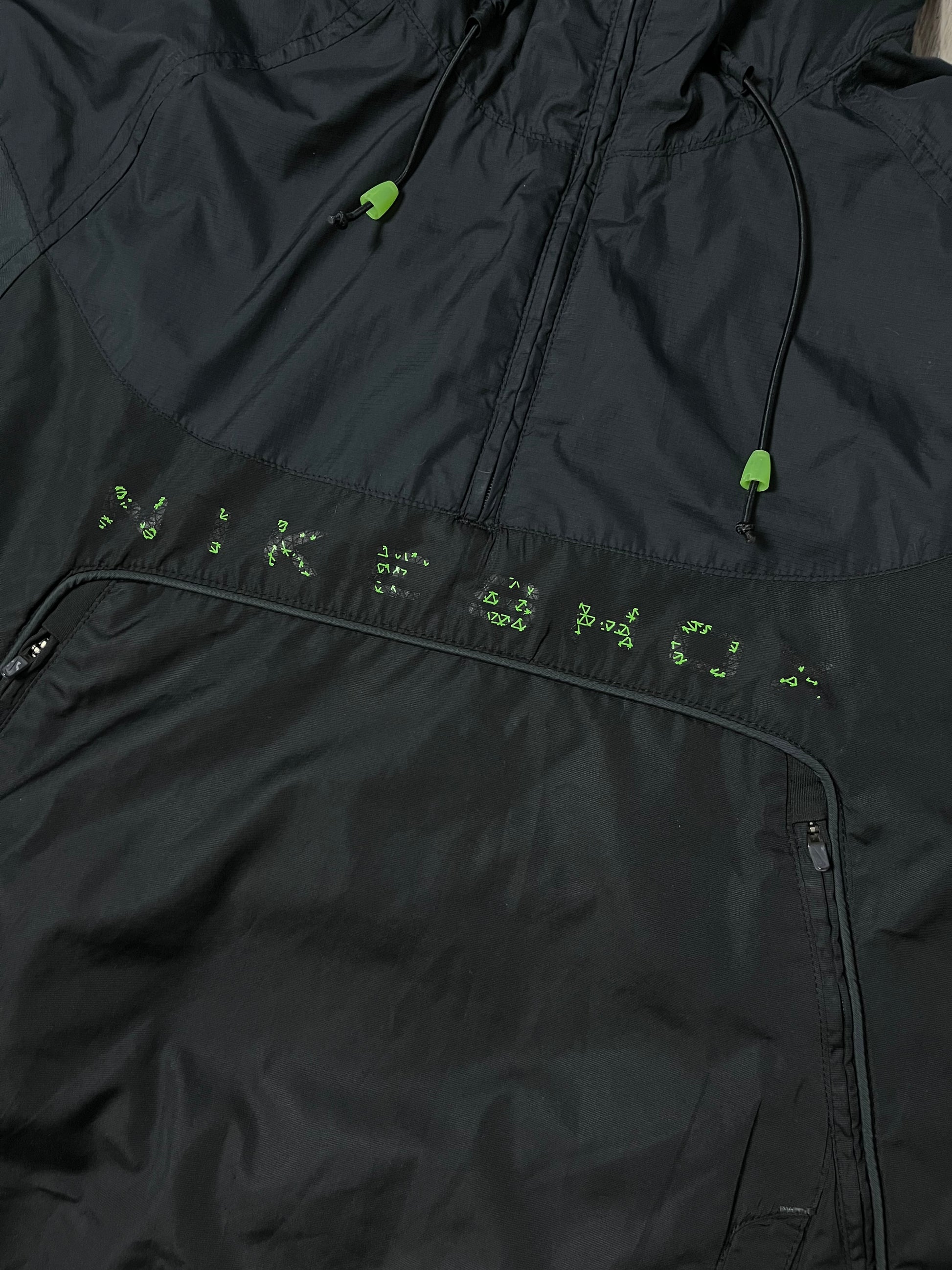 vintage Nike SHOX windbreaker {M}