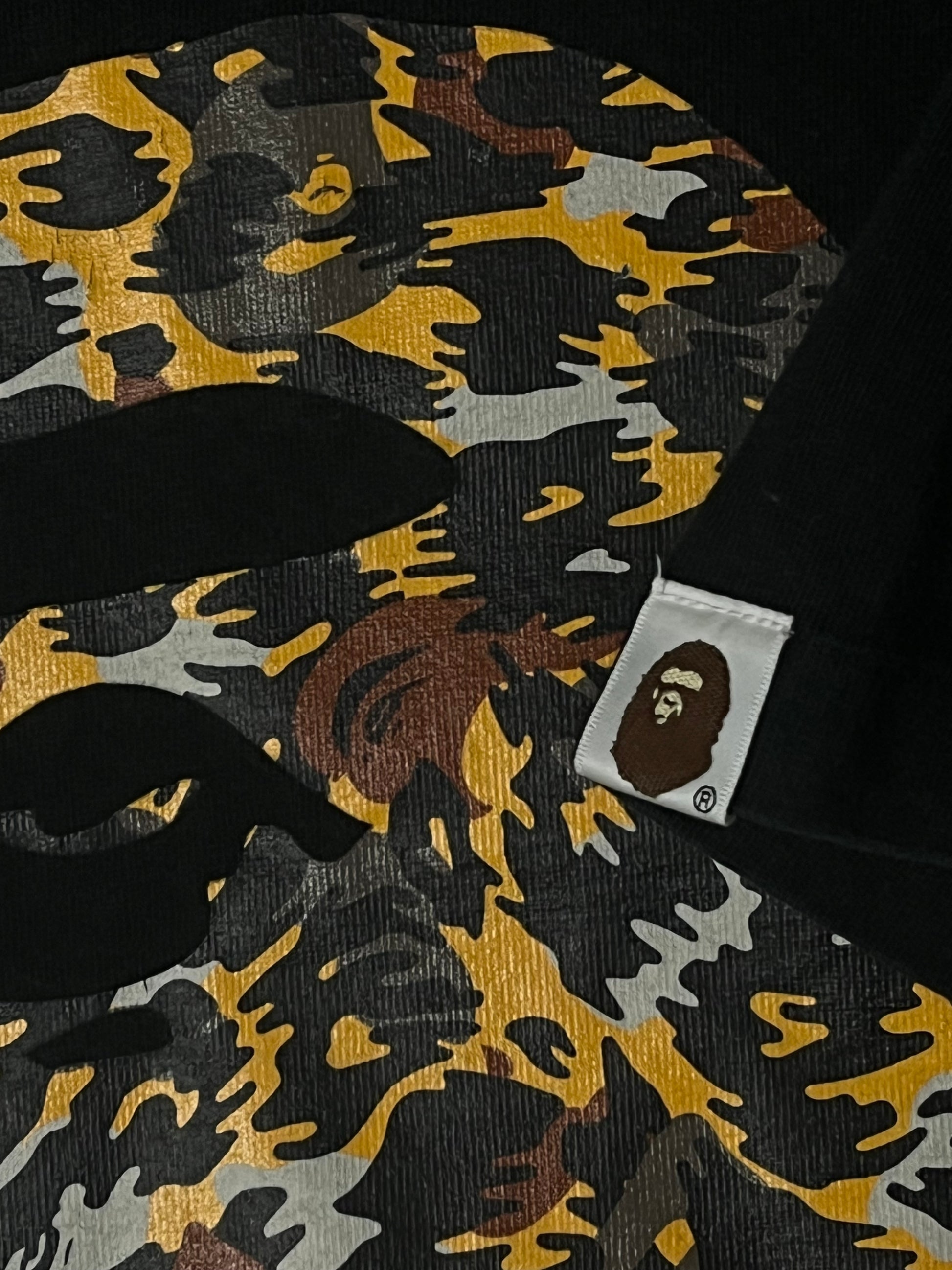 vintage BAPE a bathing ape t-shirt {M}