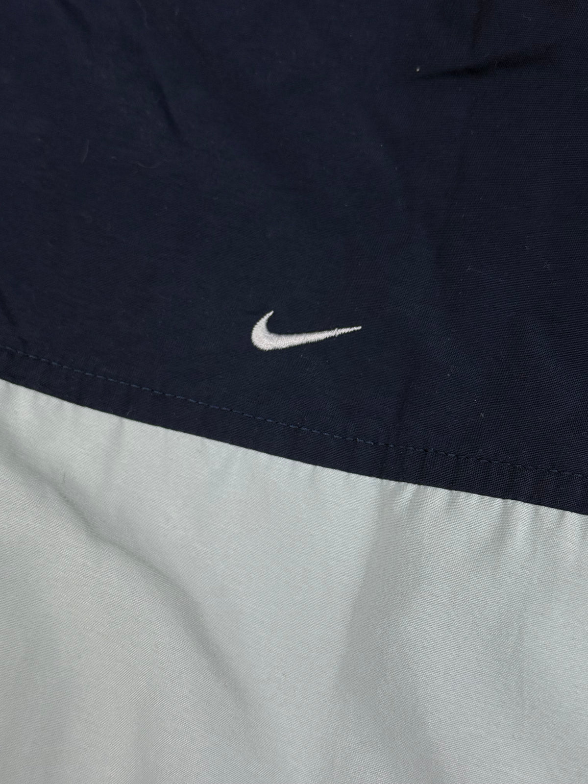 vintage Nike windbreaker {S}