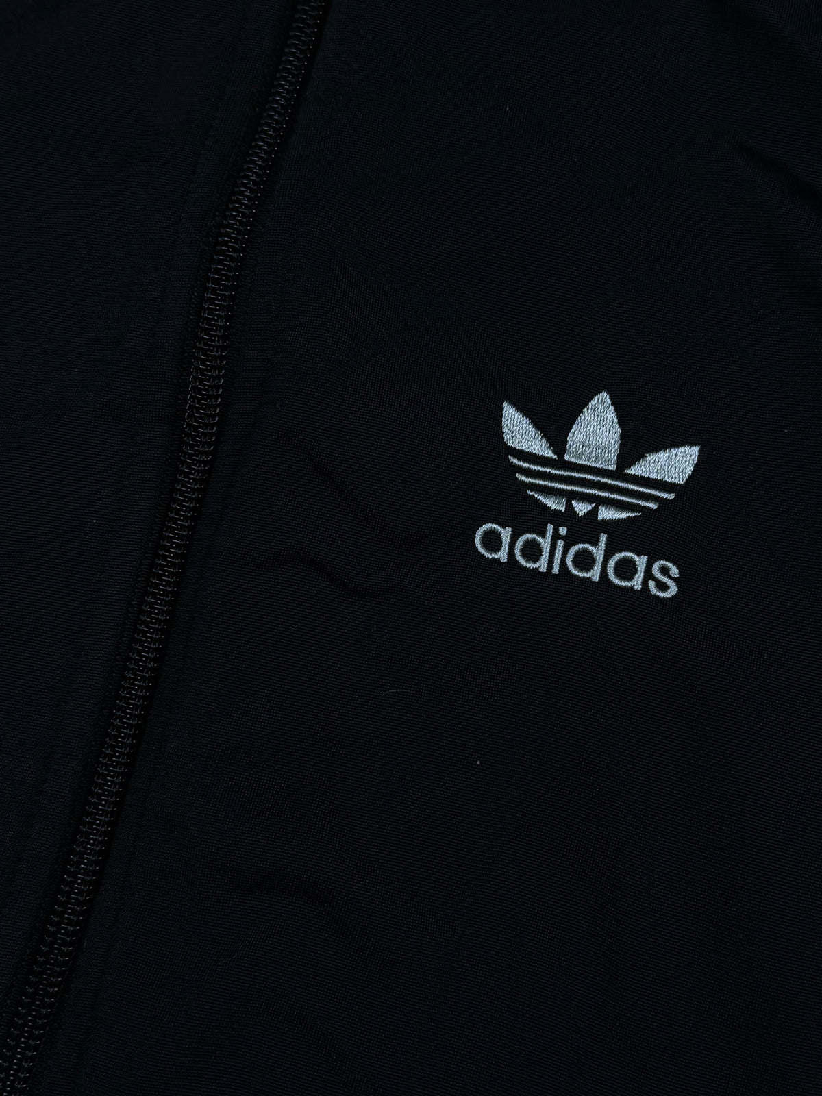 vintage Adidas trackjacket {XS}