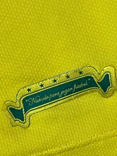 Carregar imagem no visualizador da galeria, vintage Nike Brasil 2006 home jersey {M}
