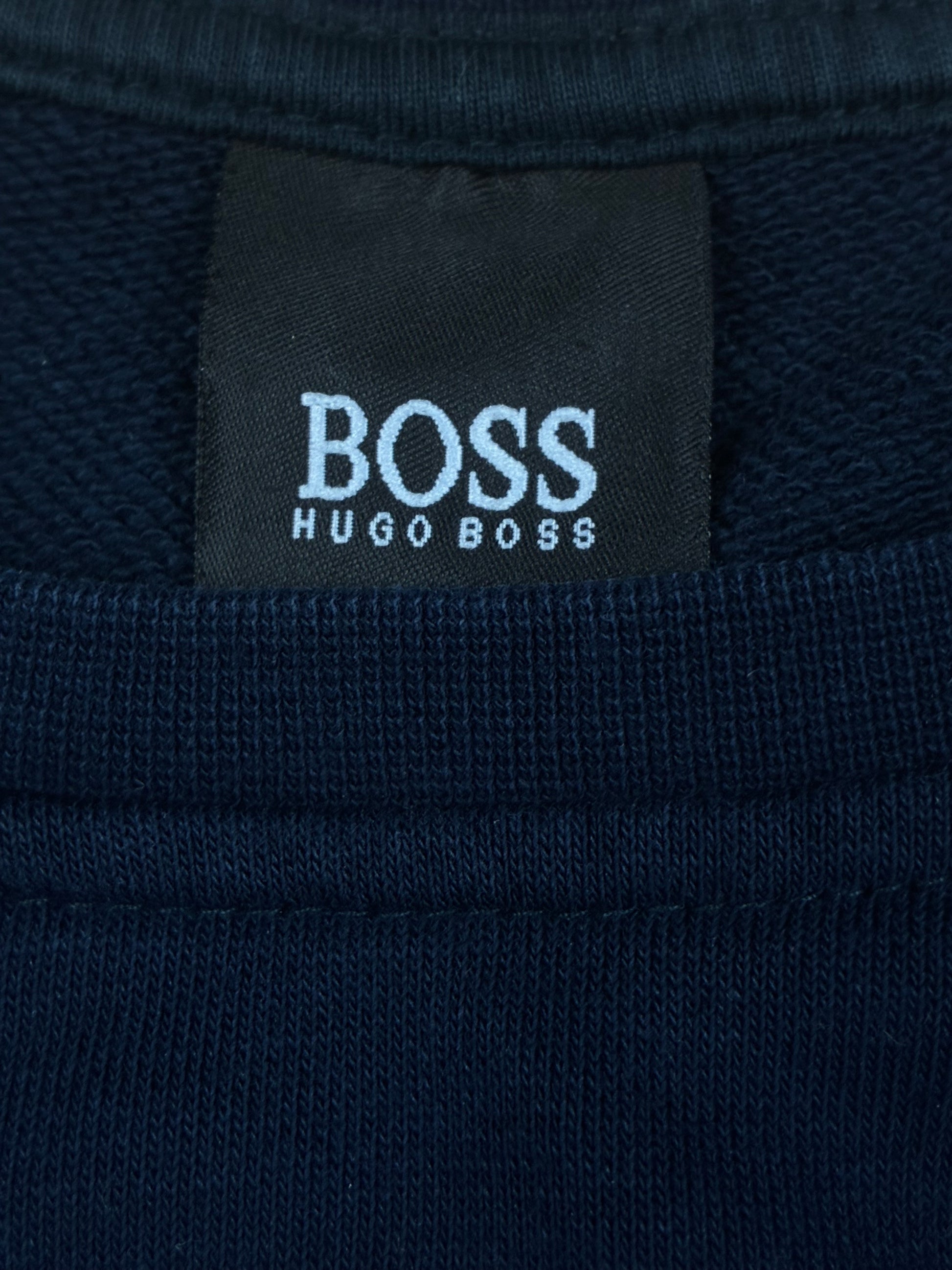 black Hugo Boss sweater {S}
