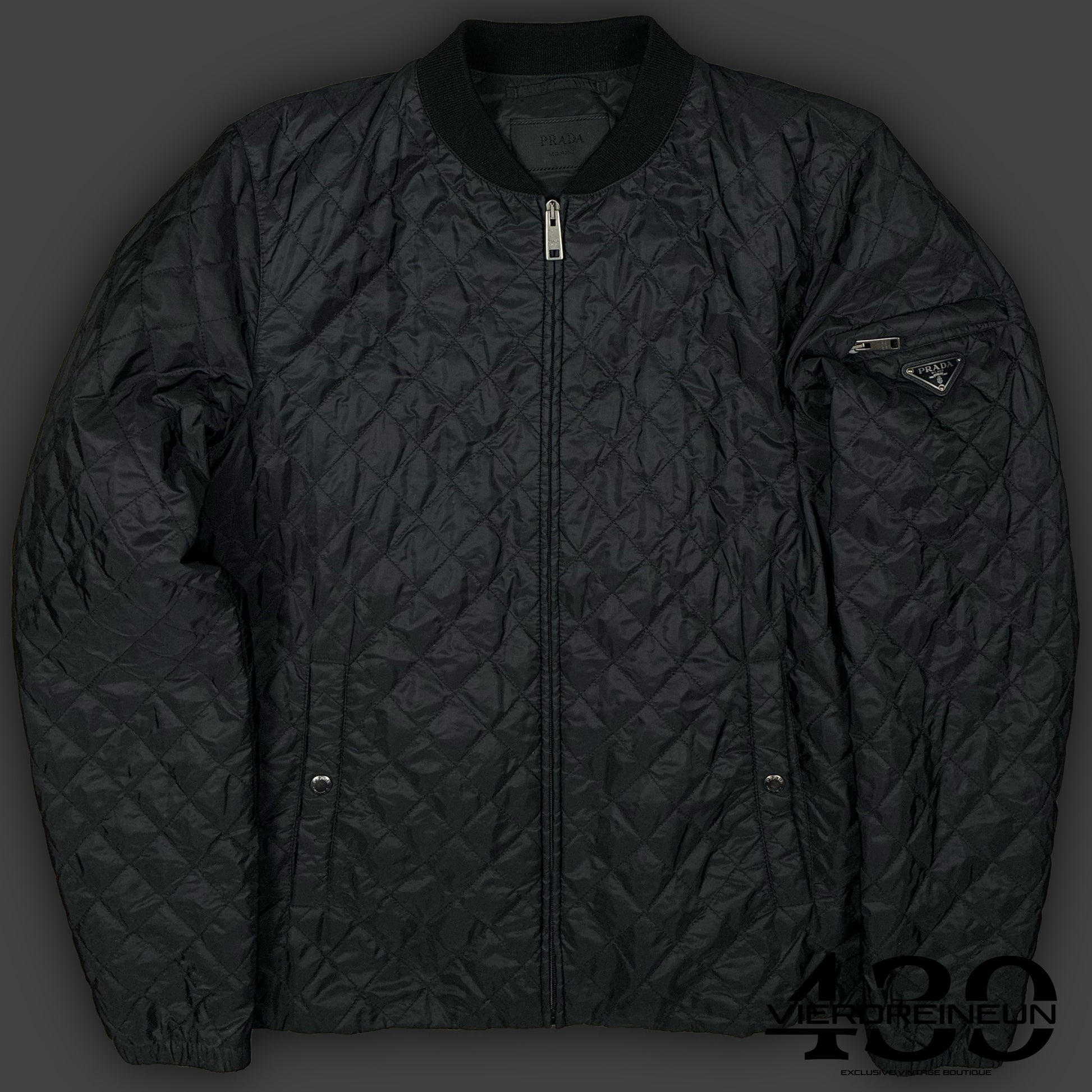 vintage Prada pufferjacket {M}
