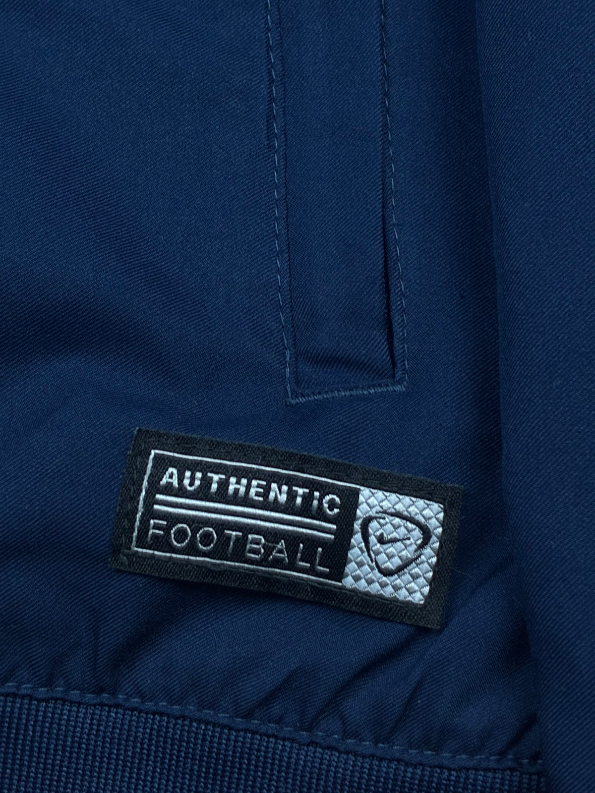 vintage Nike PSG Paris Saint Germain windbreaker {M}