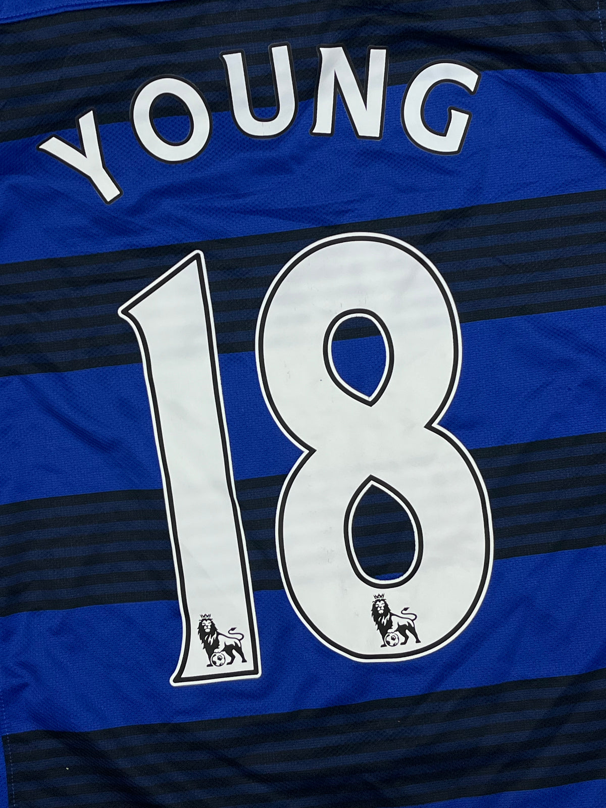 vintage Nike Manchester United YOUNG8 2012-2013 3rd jersey {XS}
