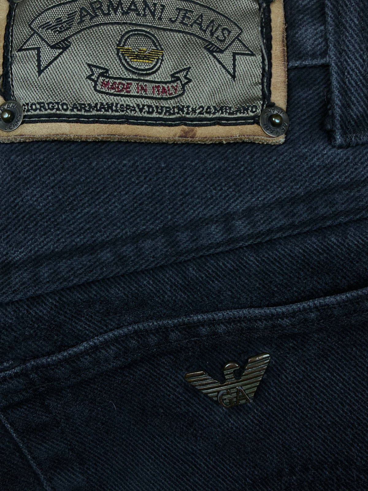 vintage Armani jeans {M}