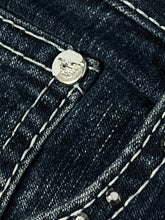 Carregar imagem no visualizador da galeria, vintage Emporio Armani jeans {XL}
