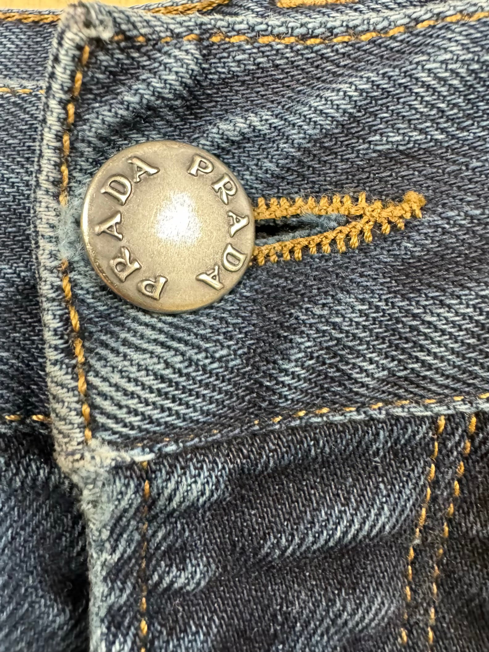 vintage Prada jeans {S}