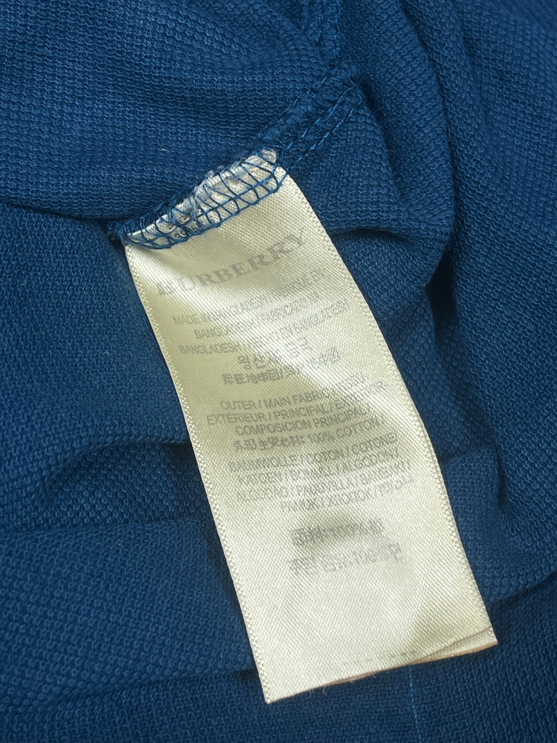 vintage Burberry polo {M}