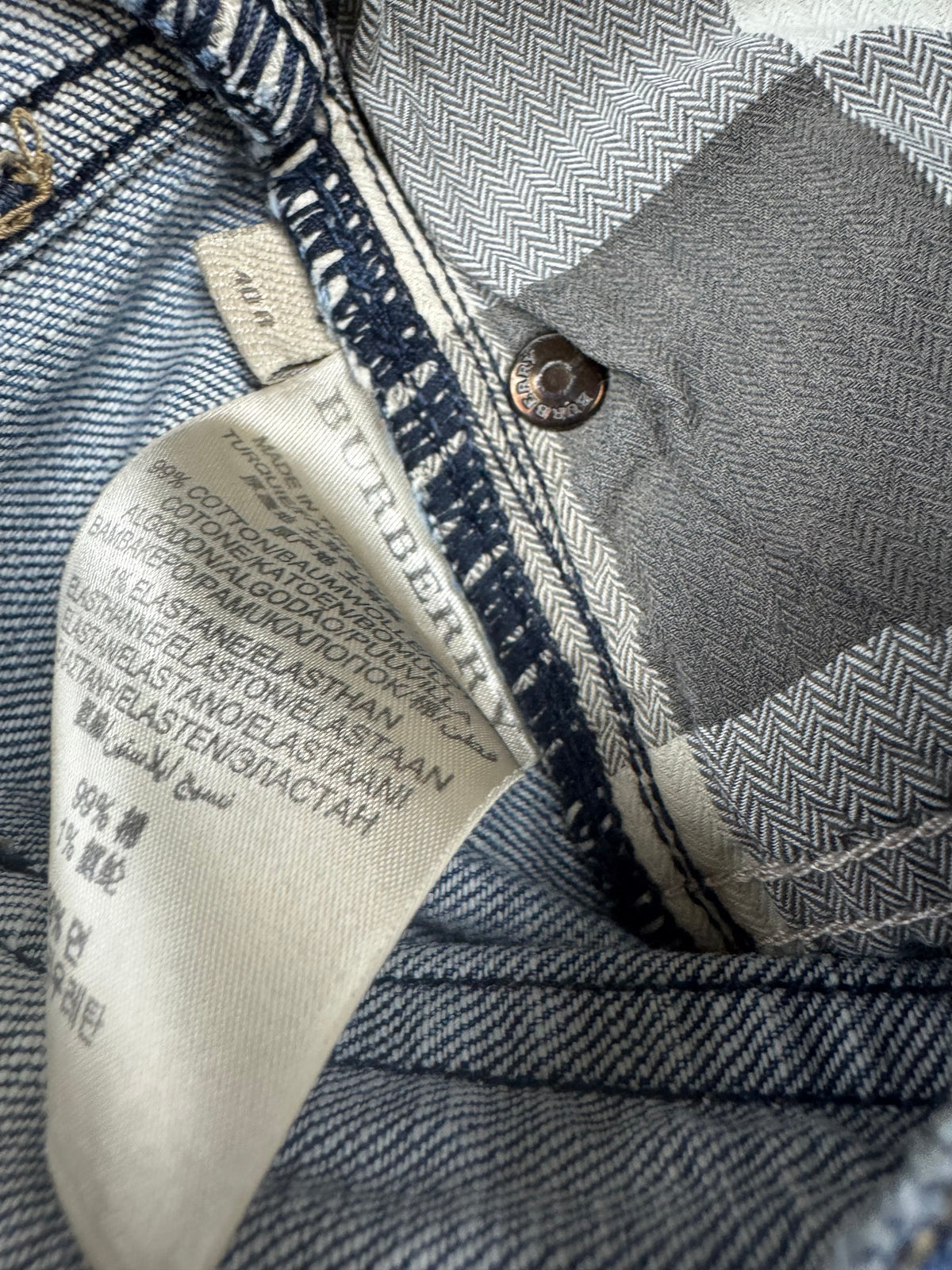 vintage Burberry jeans {XL}