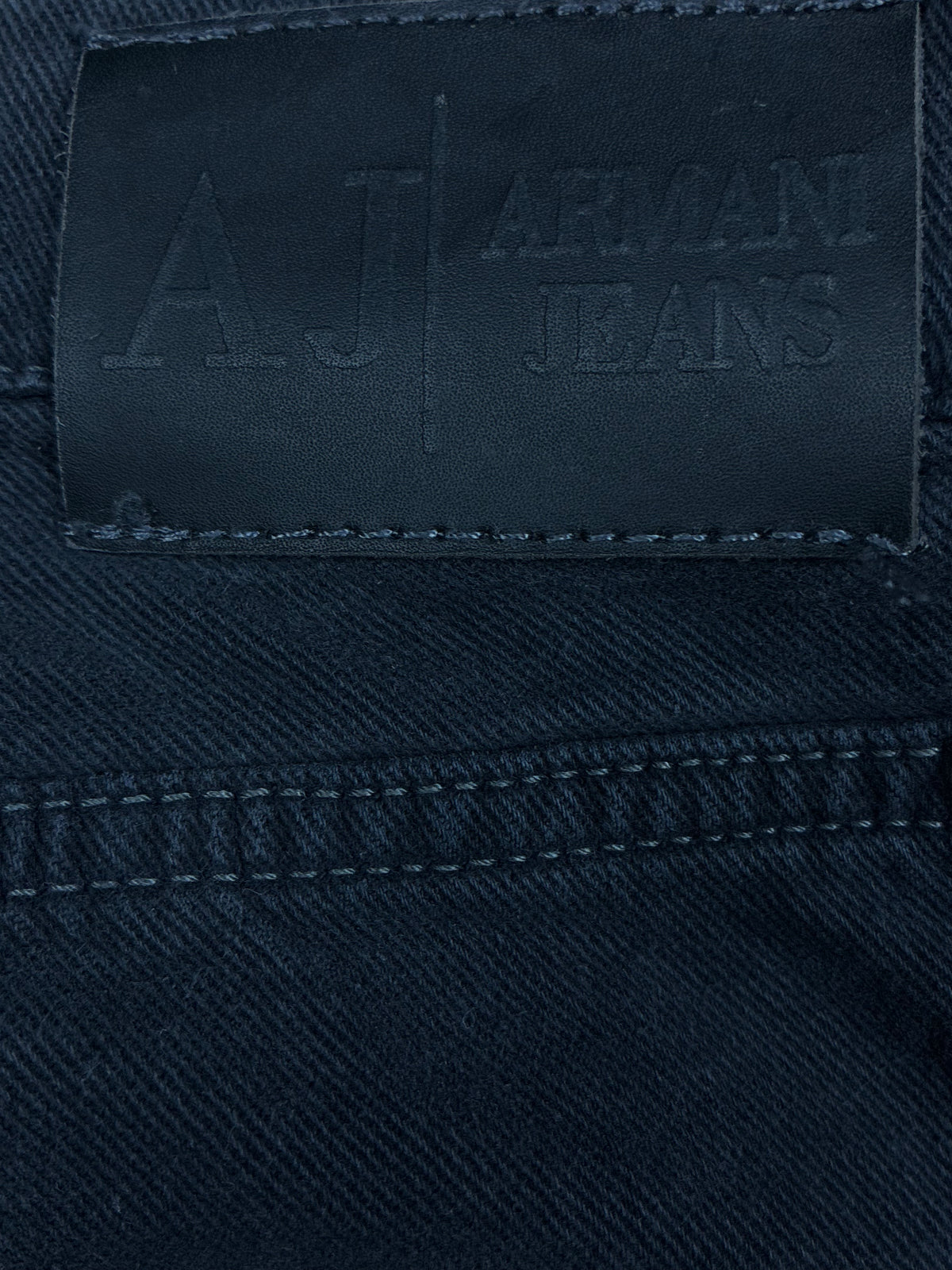 vintage Armani jeans {M}