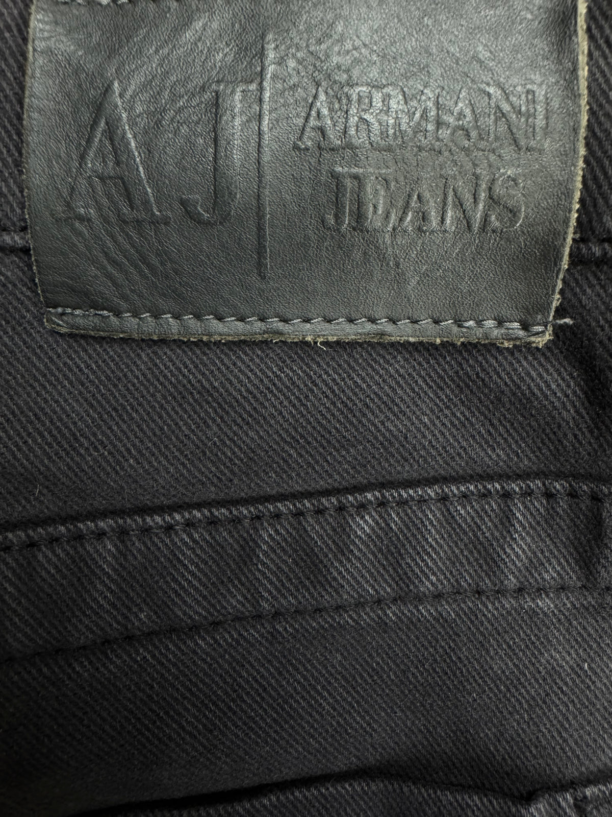 vintage Armani jeans {S}