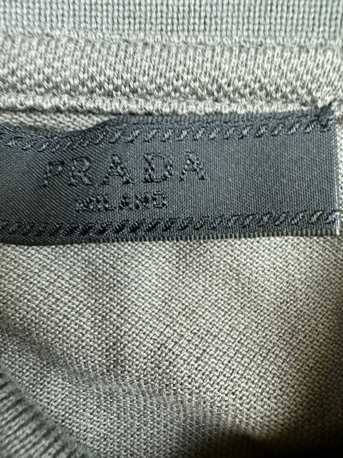 grey Prada polo {S}