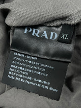 Lade das Bild in den Galerie-Viewer, vintage Prada polo {L}
