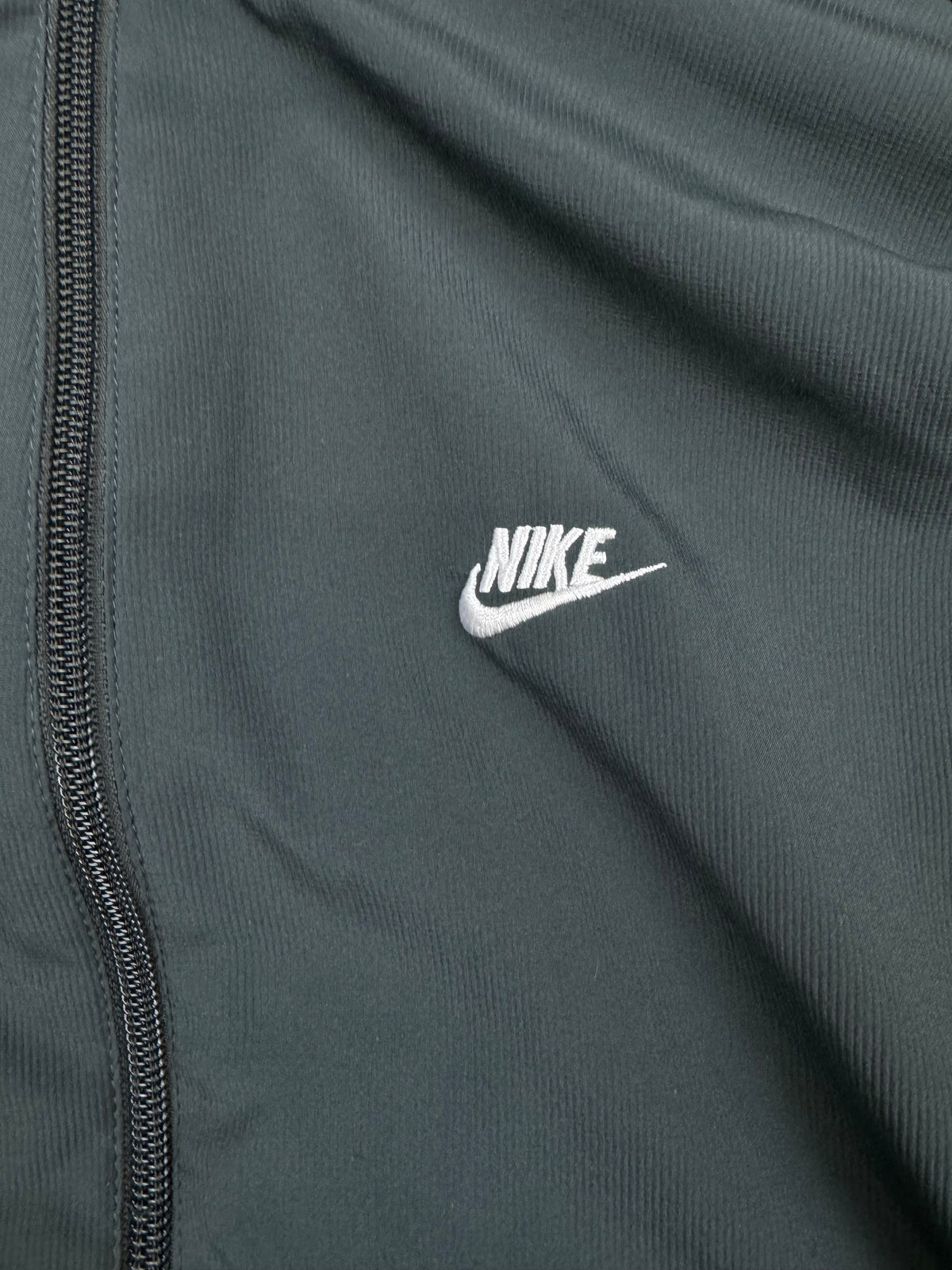 vintage Nike windbreaker {S}