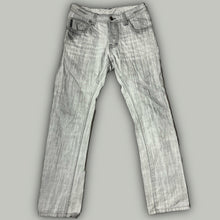 Load image into Gallery viewer, vintage Emporio Armani jeans {M}
