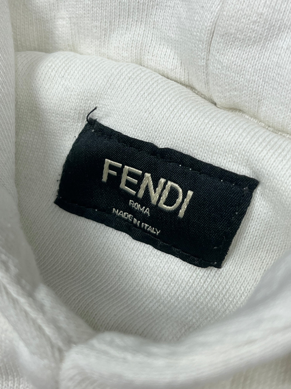 vintage Fendi hoodie {M}