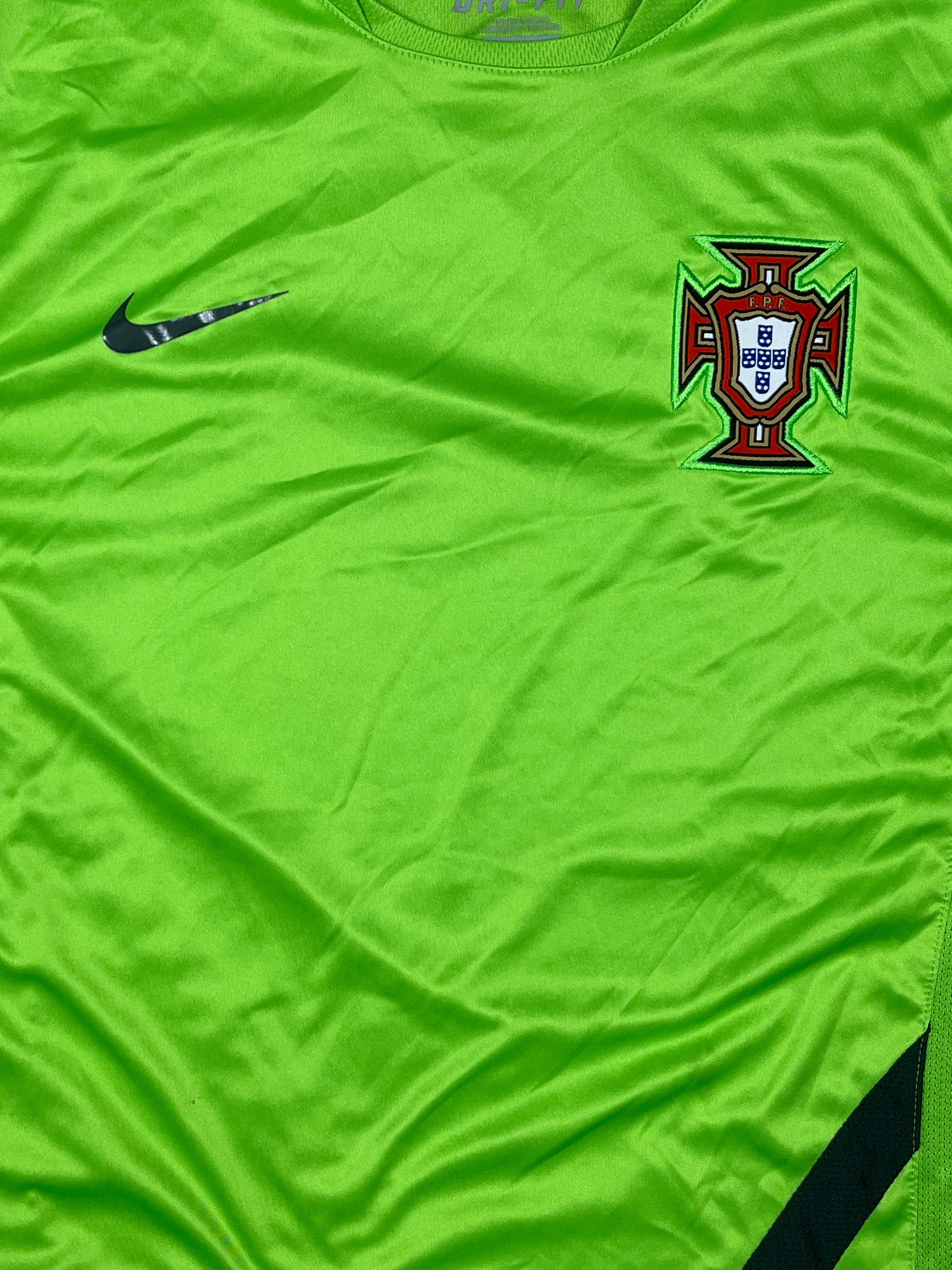 vintage Nike Portugal trainingjersey {M}