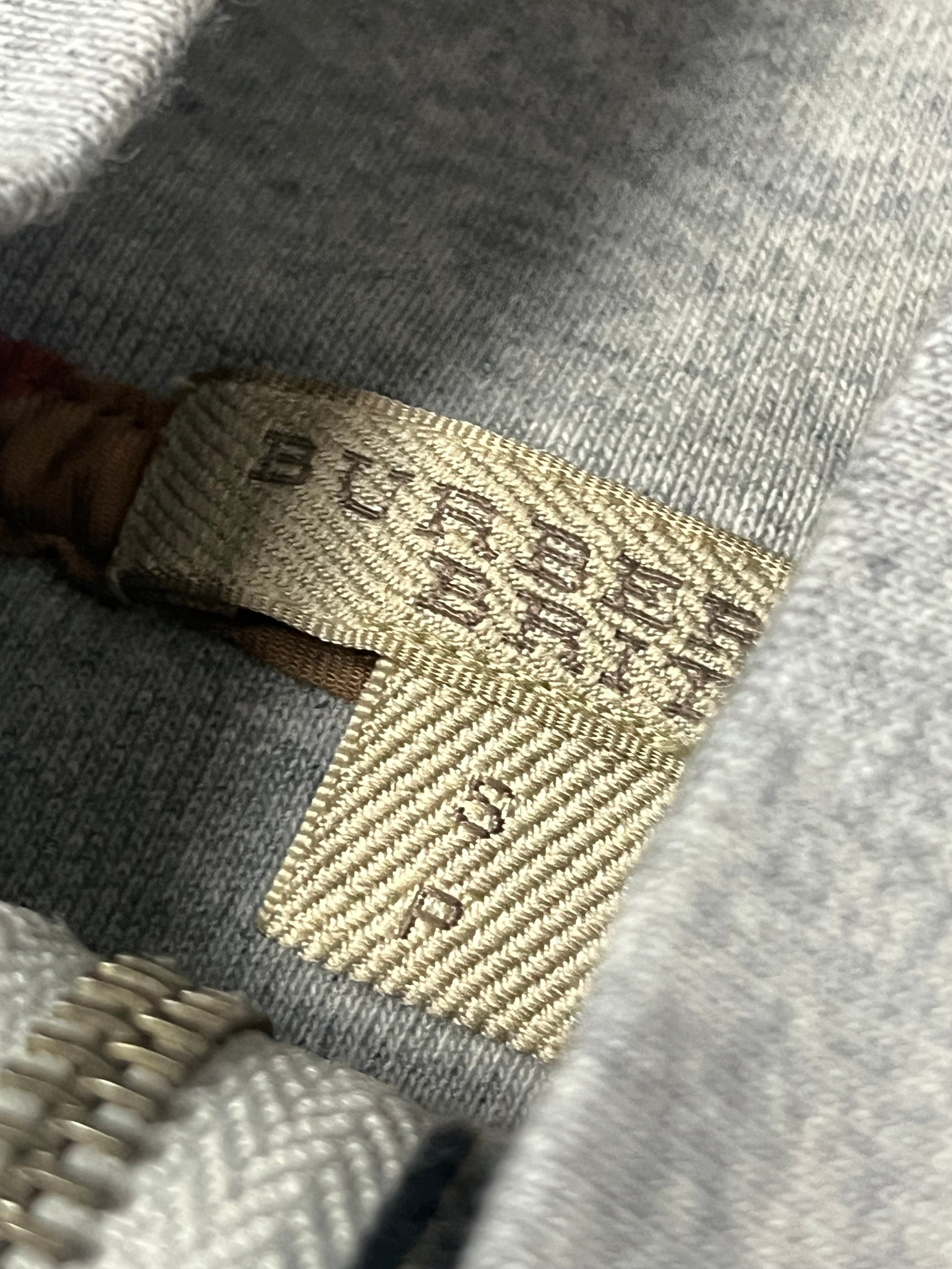 vintage Burberry halfzip {M}