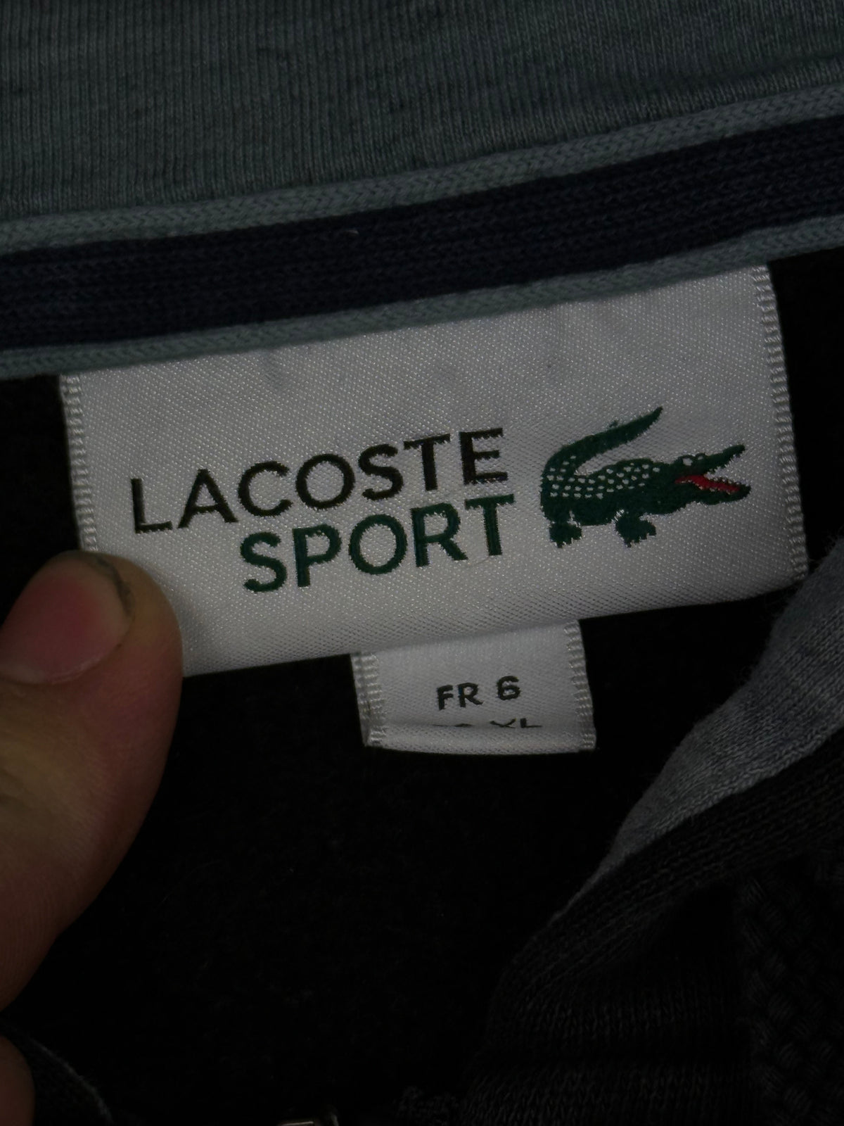 black Lacoste sweatjacket {XL}