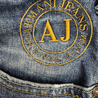 vintage Armani jeans {M}
