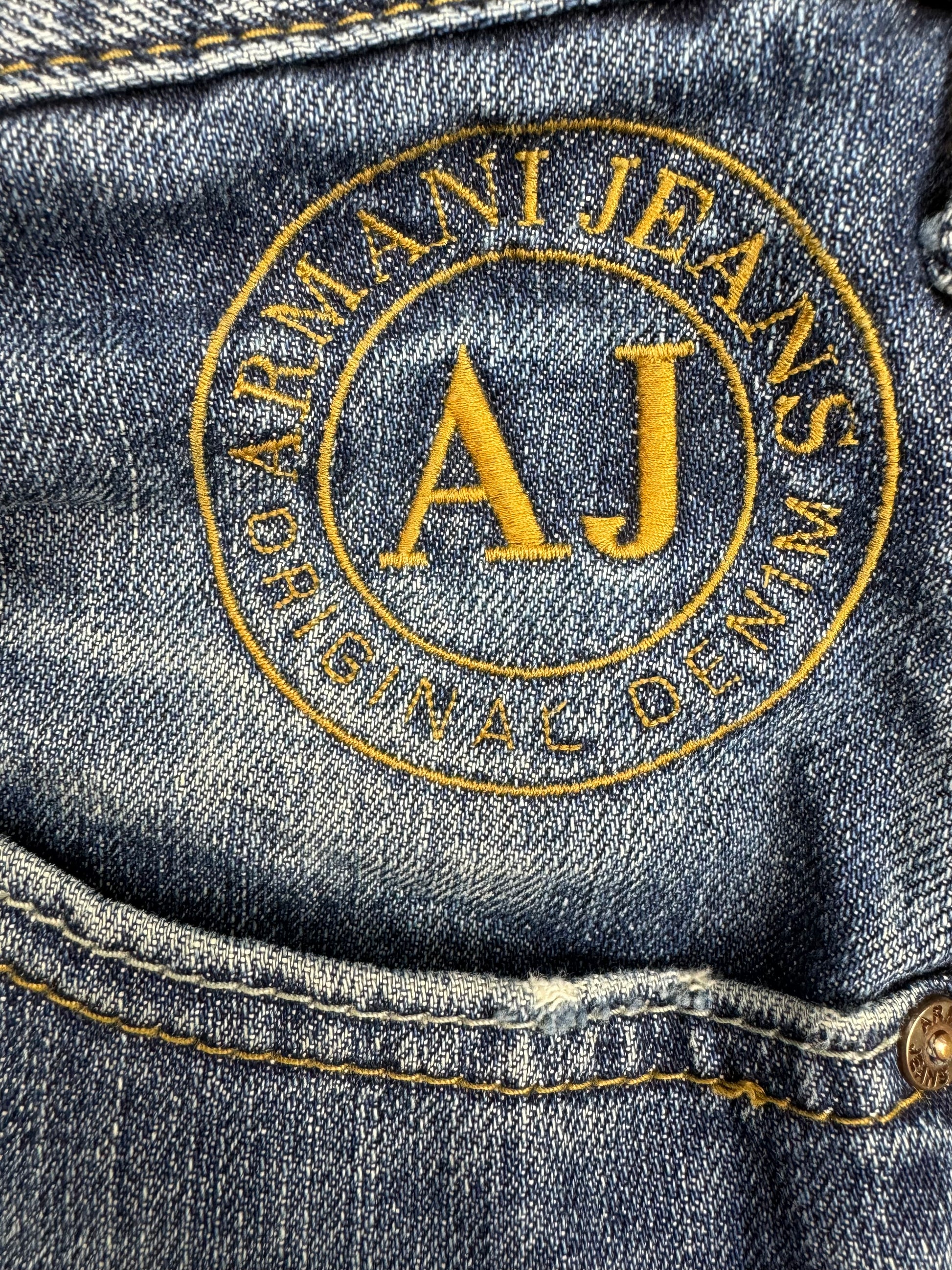 vintage Armani jeans {M}