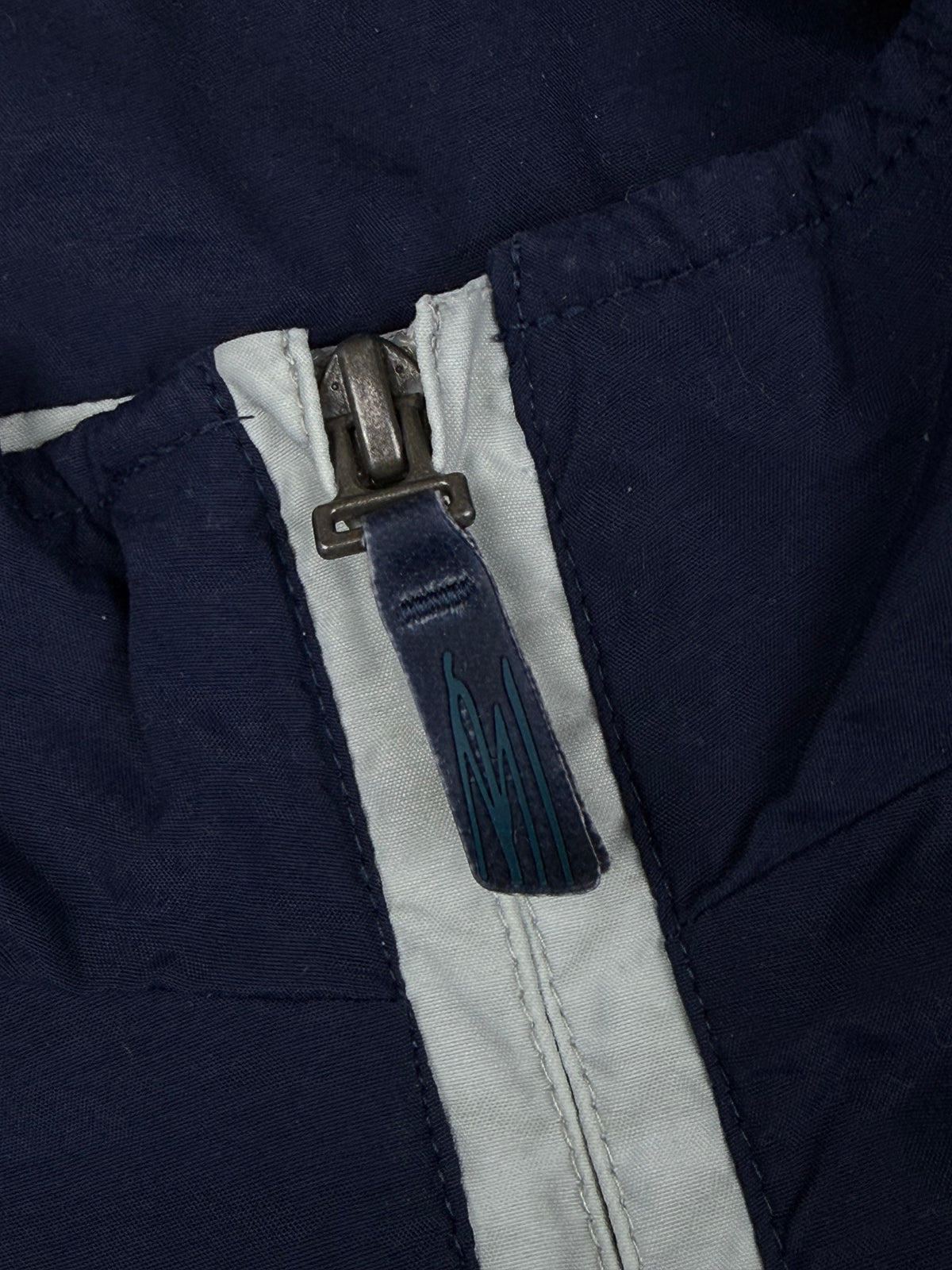 vintage Nike windbreaker {S}