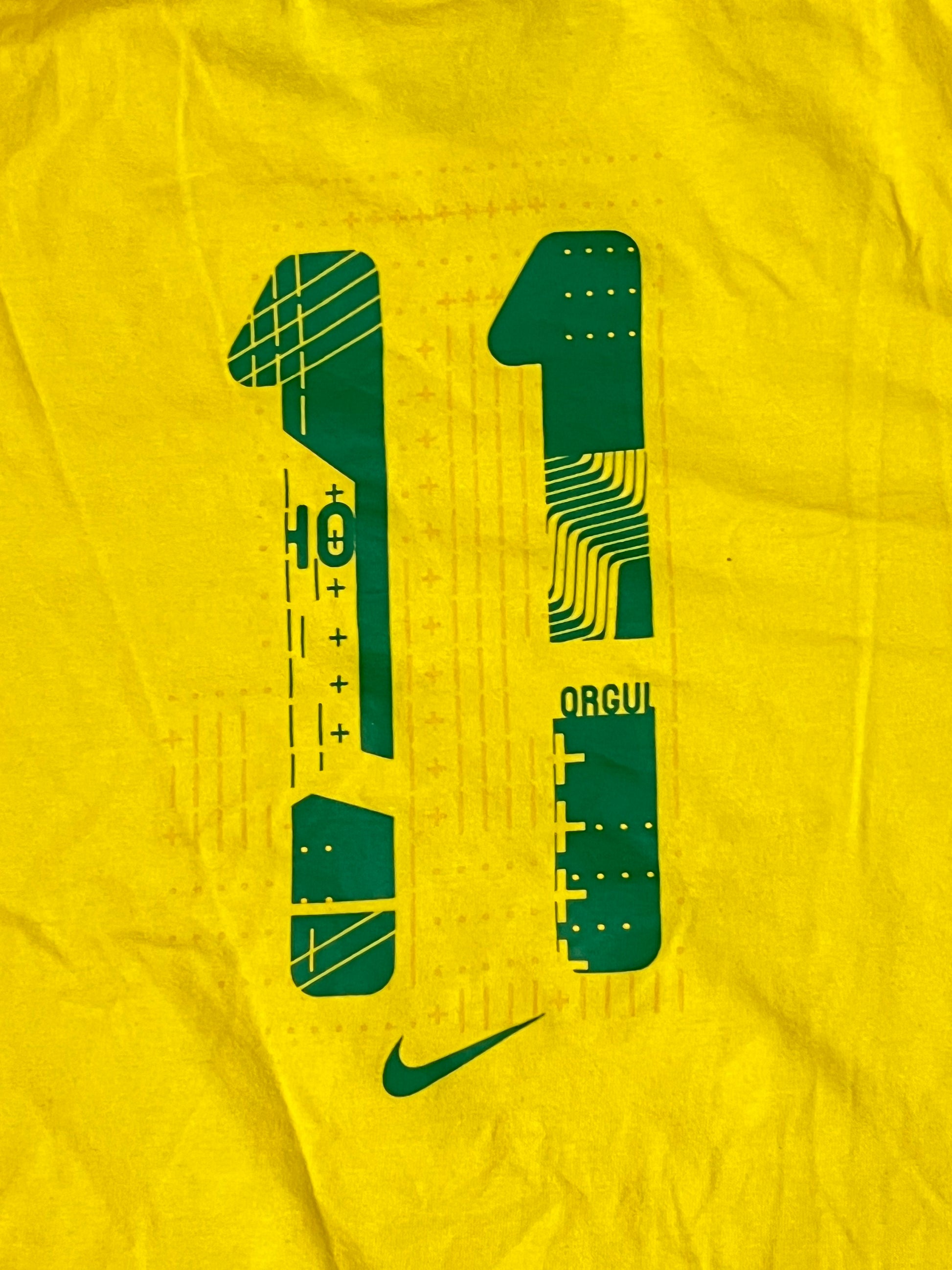 vintage Nike BRASIL t-shirt {XXL}