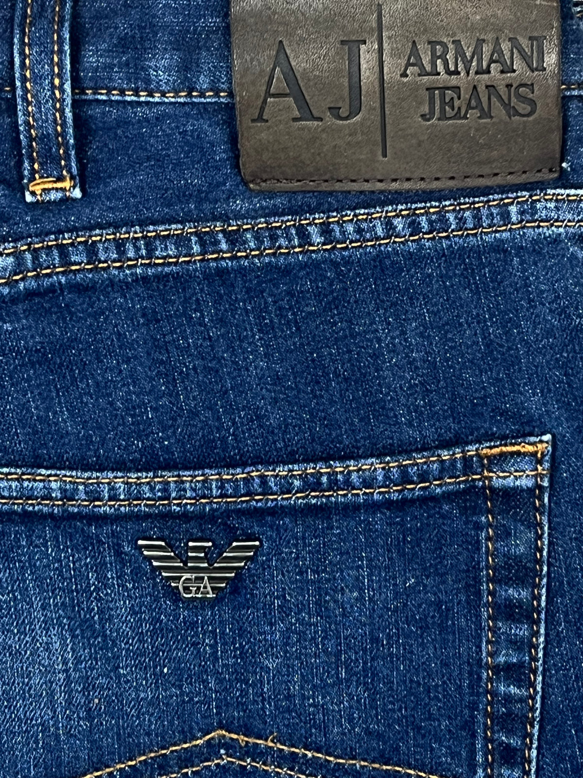 vintage Armani jeans {M}