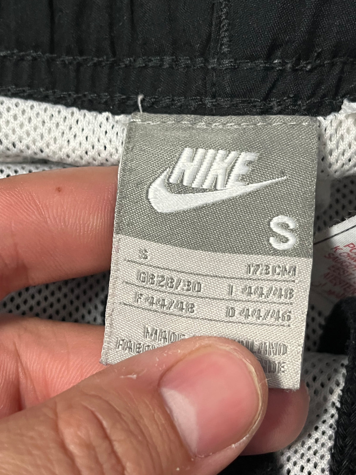 vintage Nike shorts {S}