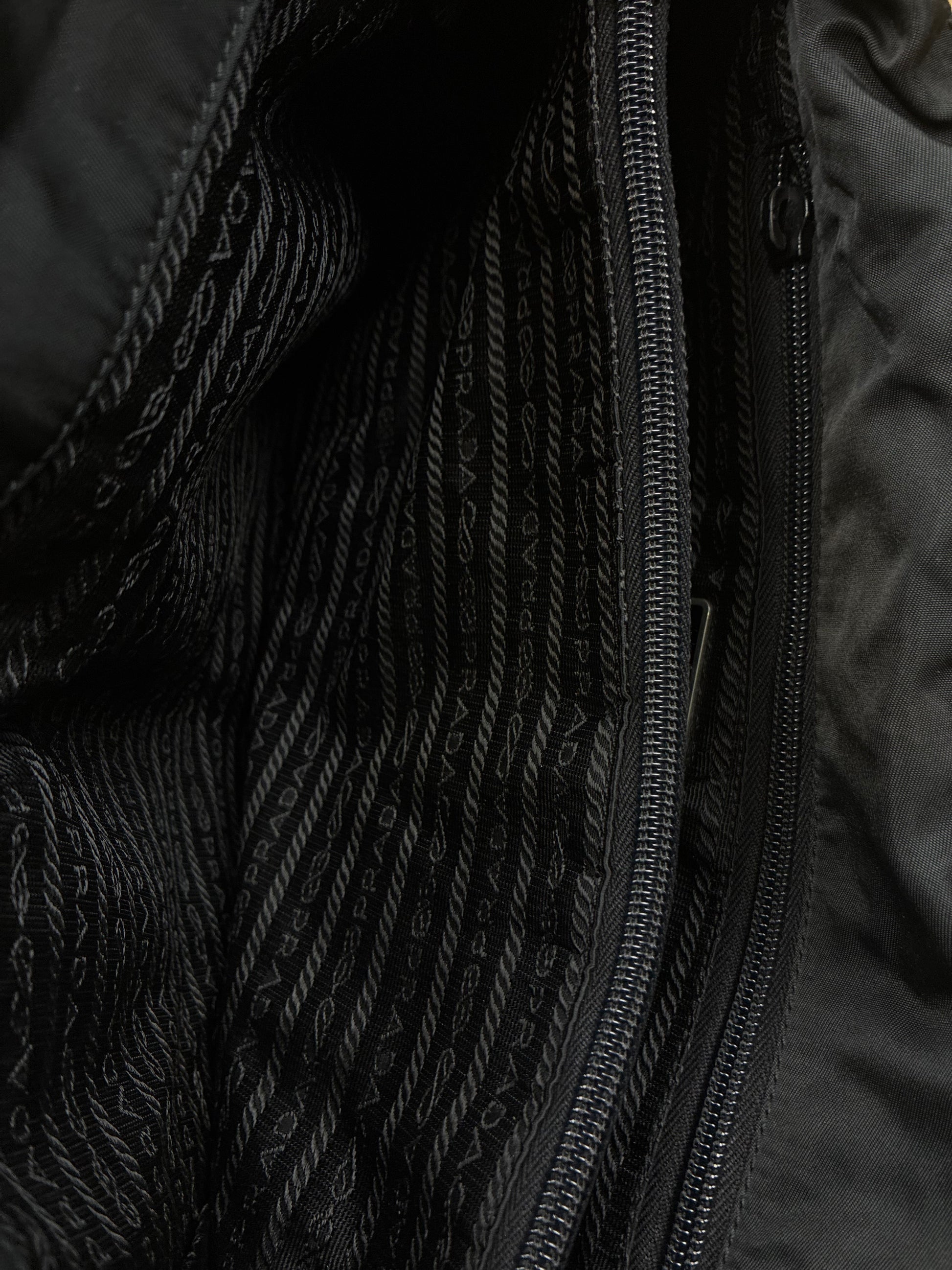 vintage Prada shoulderbag