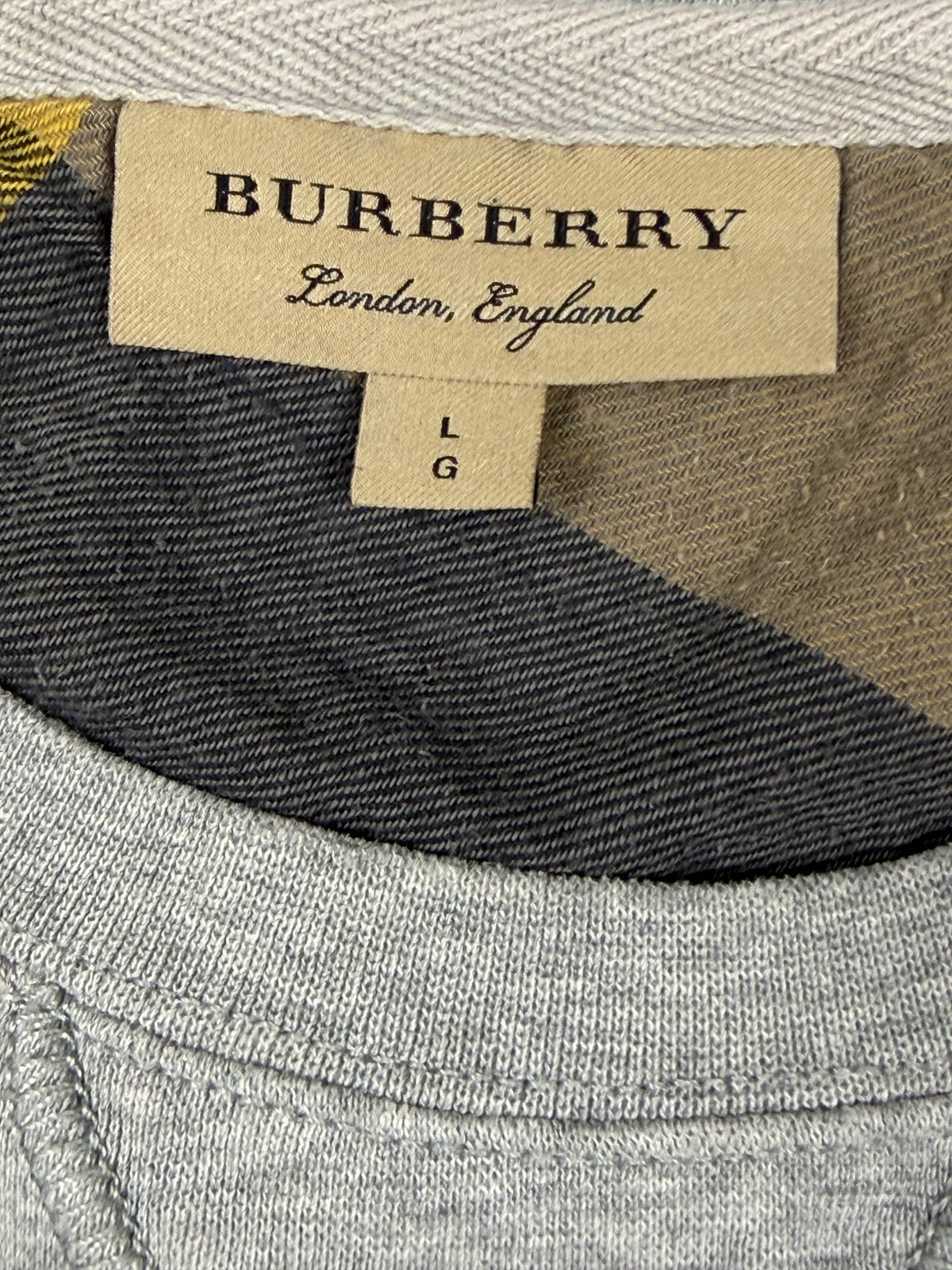 vintage Burberry sweater {L}