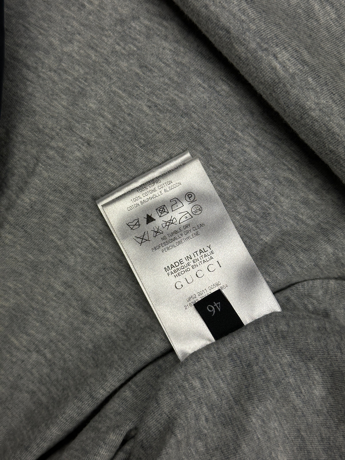 vintage Gucci windbreaker {M}