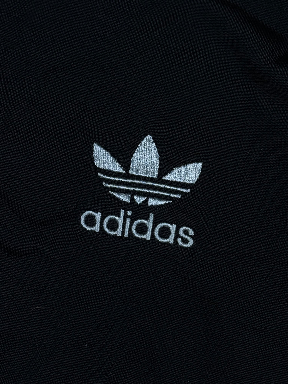 vintage Adidas trackjacket {XS}