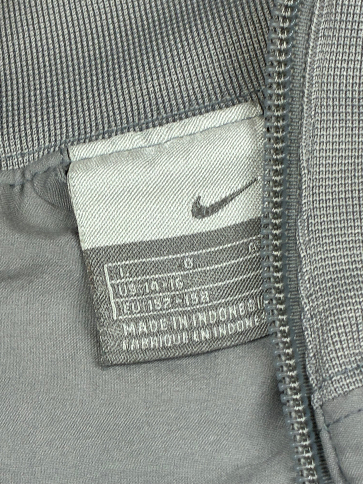 vintage Nike windbreaker {XS}