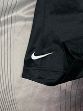 Charger l&#39;image dans la galerie, vintage Nike jersey {XL}
