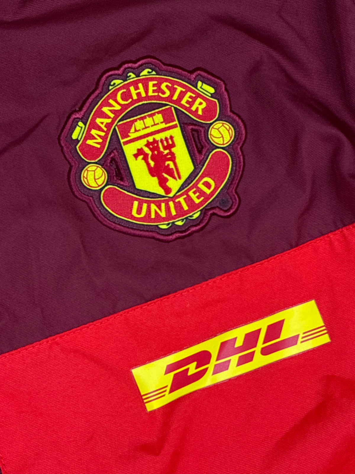 vintage Nike Manchester United windbreaker {XS}
