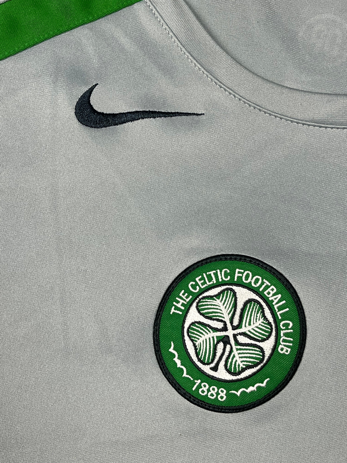 vintage Nike Fc Celtic trainingjersey {XL}