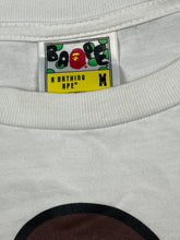 Cargar imagen en el visor de la galería, vintage BAPE a bathing ape t-shirt {M}
