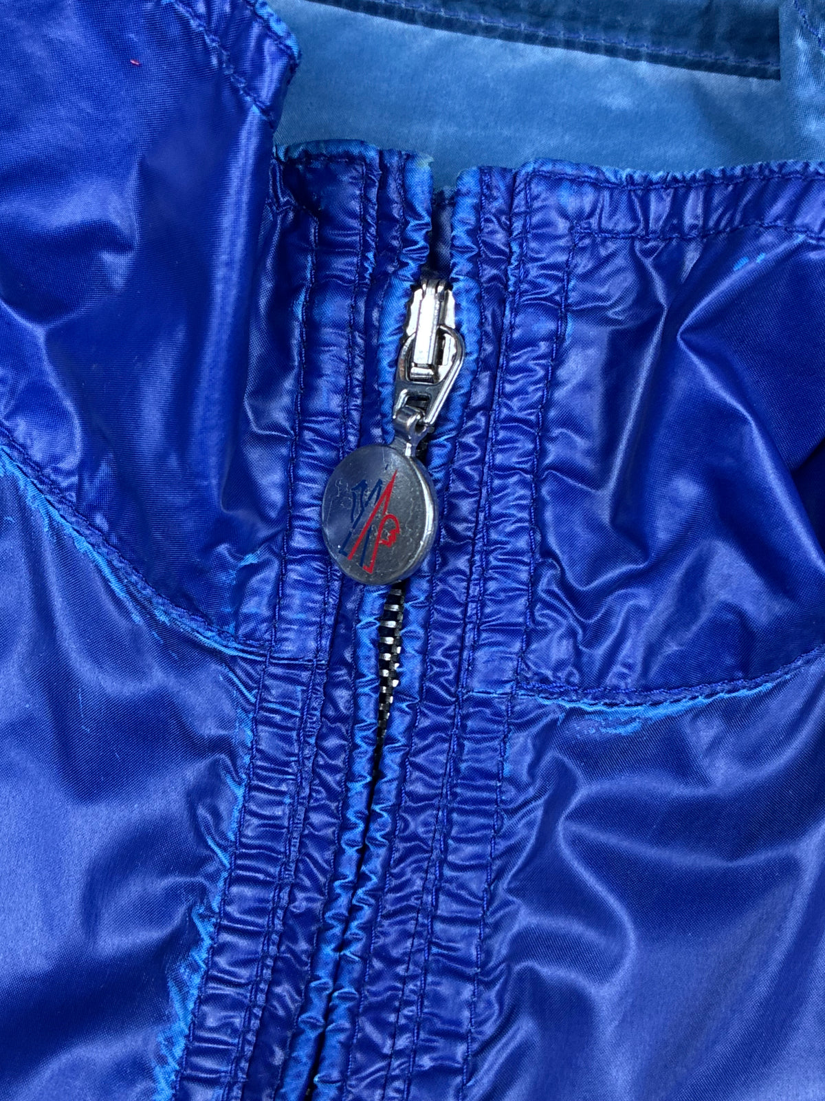 vintage Moncler windbreaker {M}