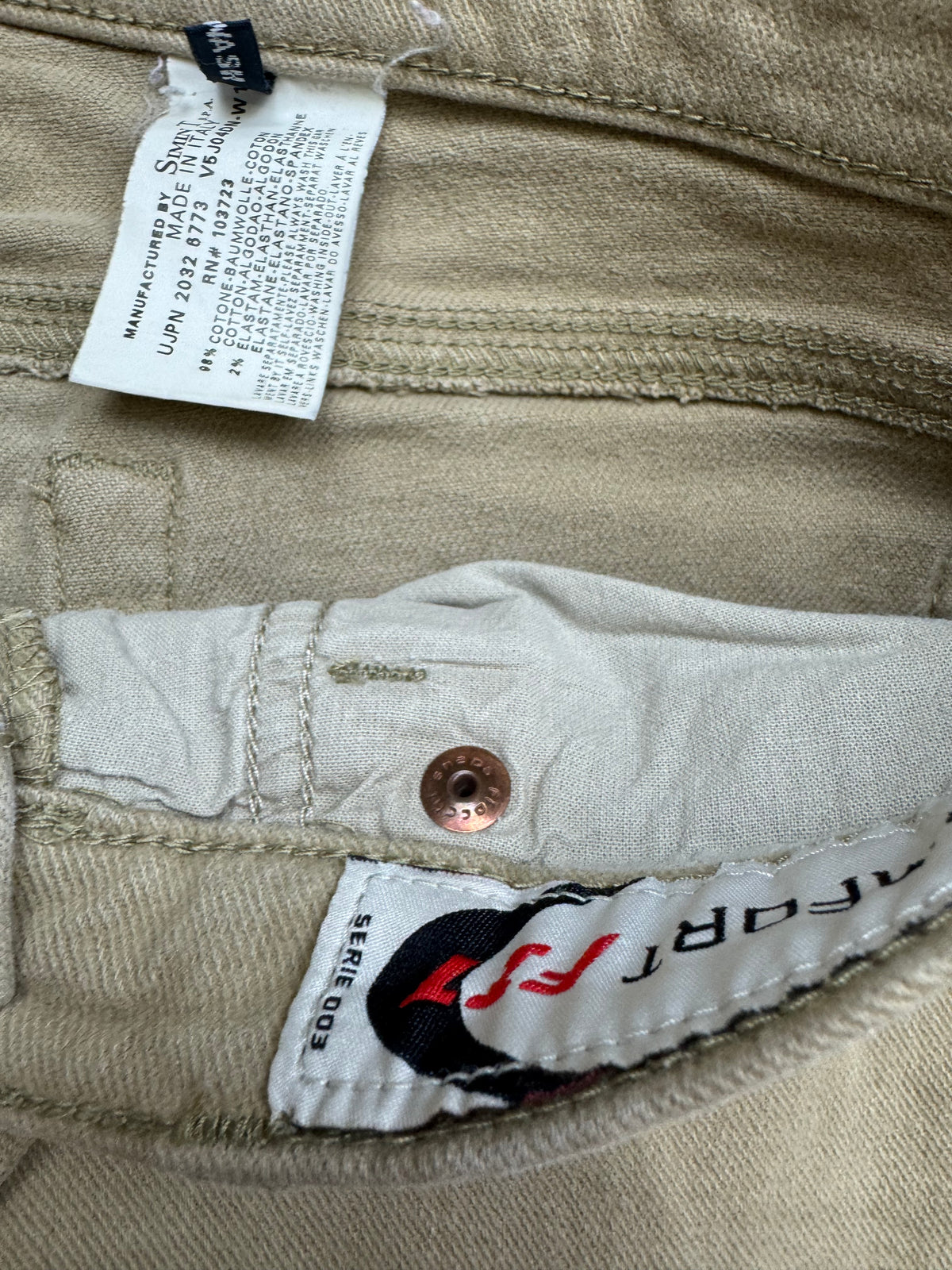 vintage Armani jeans {S}
