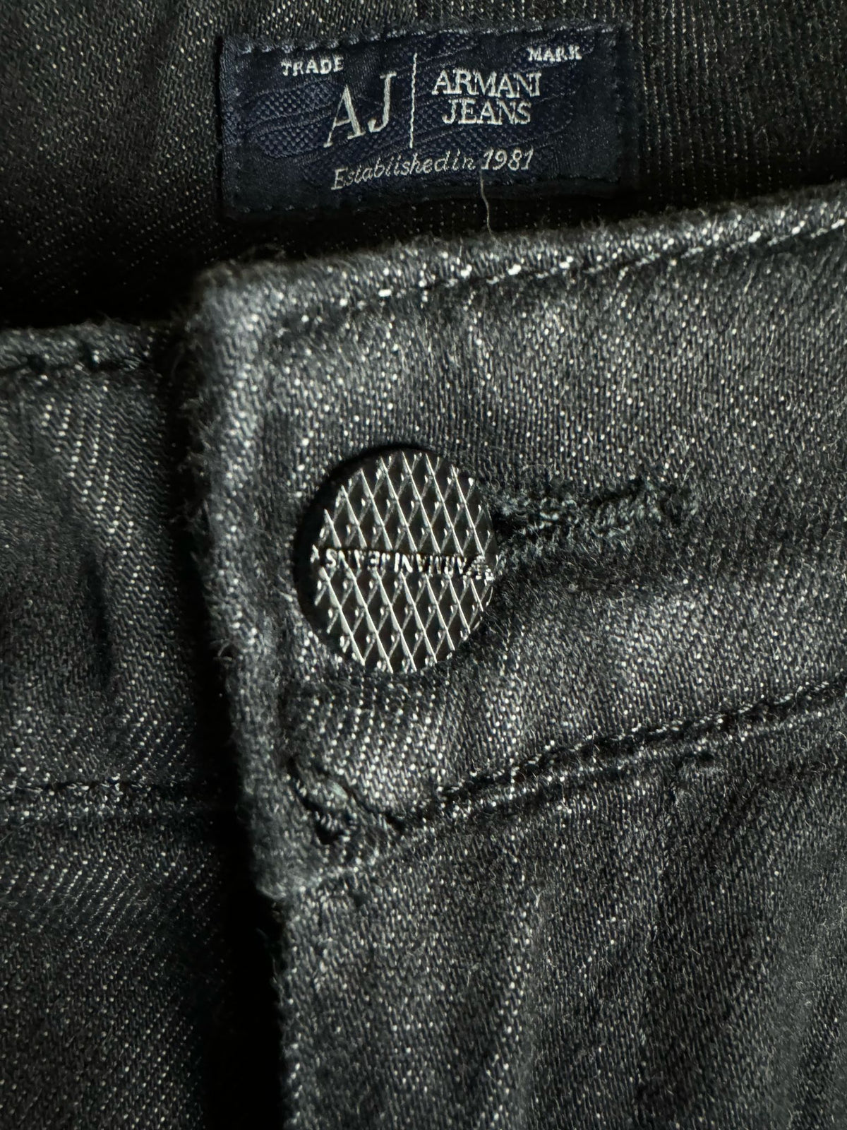 vintage Armani jeans {S}