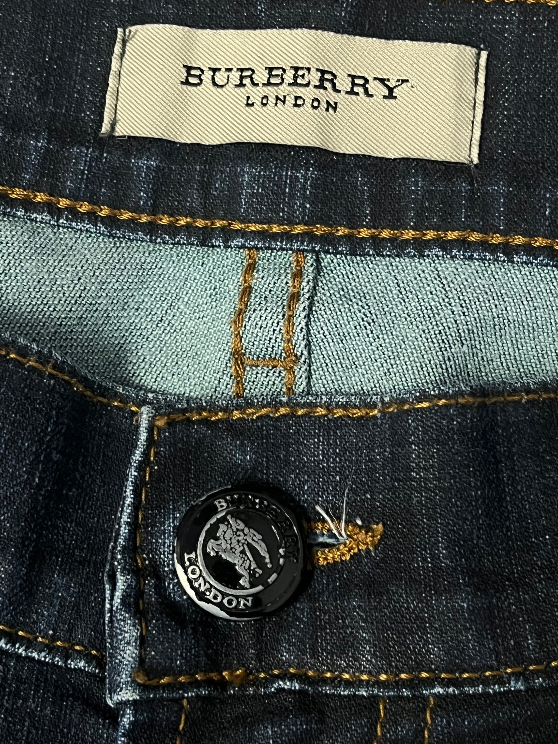 vintage Burberry jeans {M}