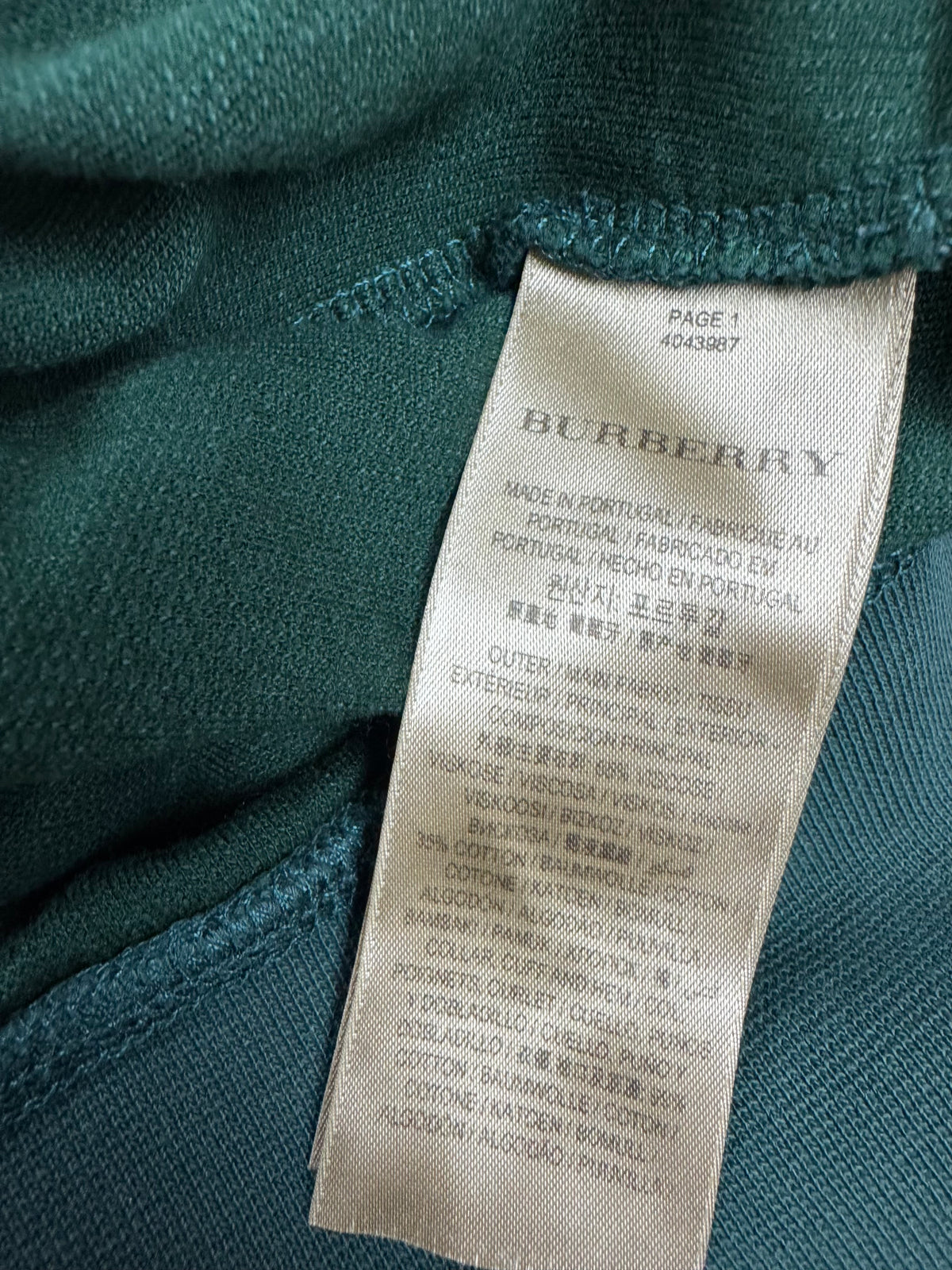vintage Burberry sweater {M}