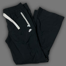 Load image into Gallery viewer, vintage Nike trackpants {S}
