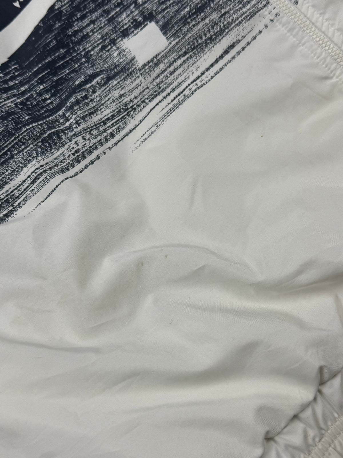 vintage Lacoste windbreaker {XL}