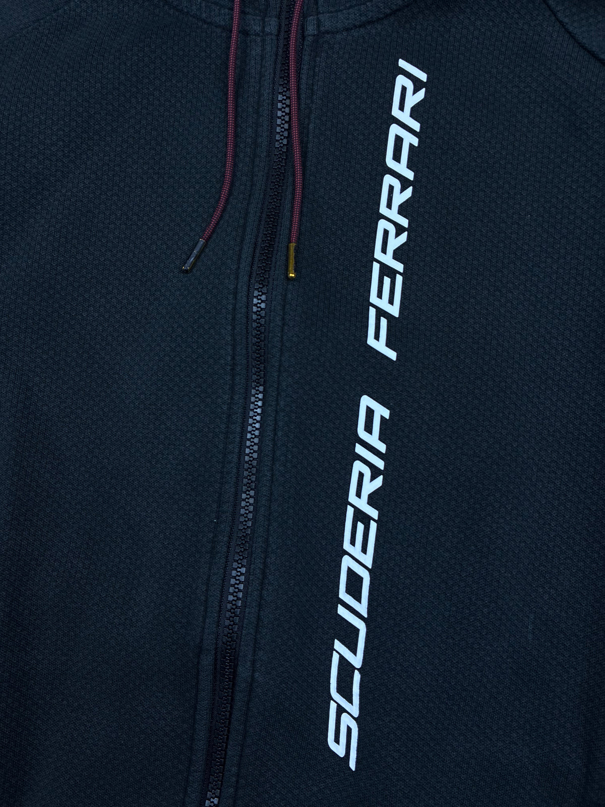 vintage Puma Ferrari sweatjacket {S}