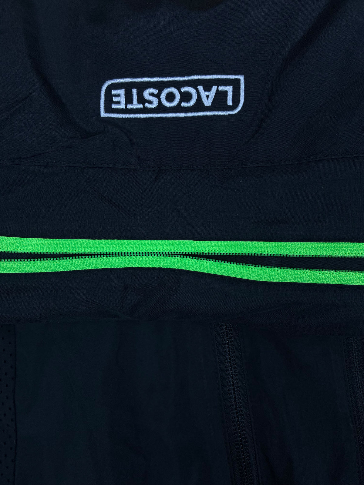 vintage Lacoste windbreaker {L}
