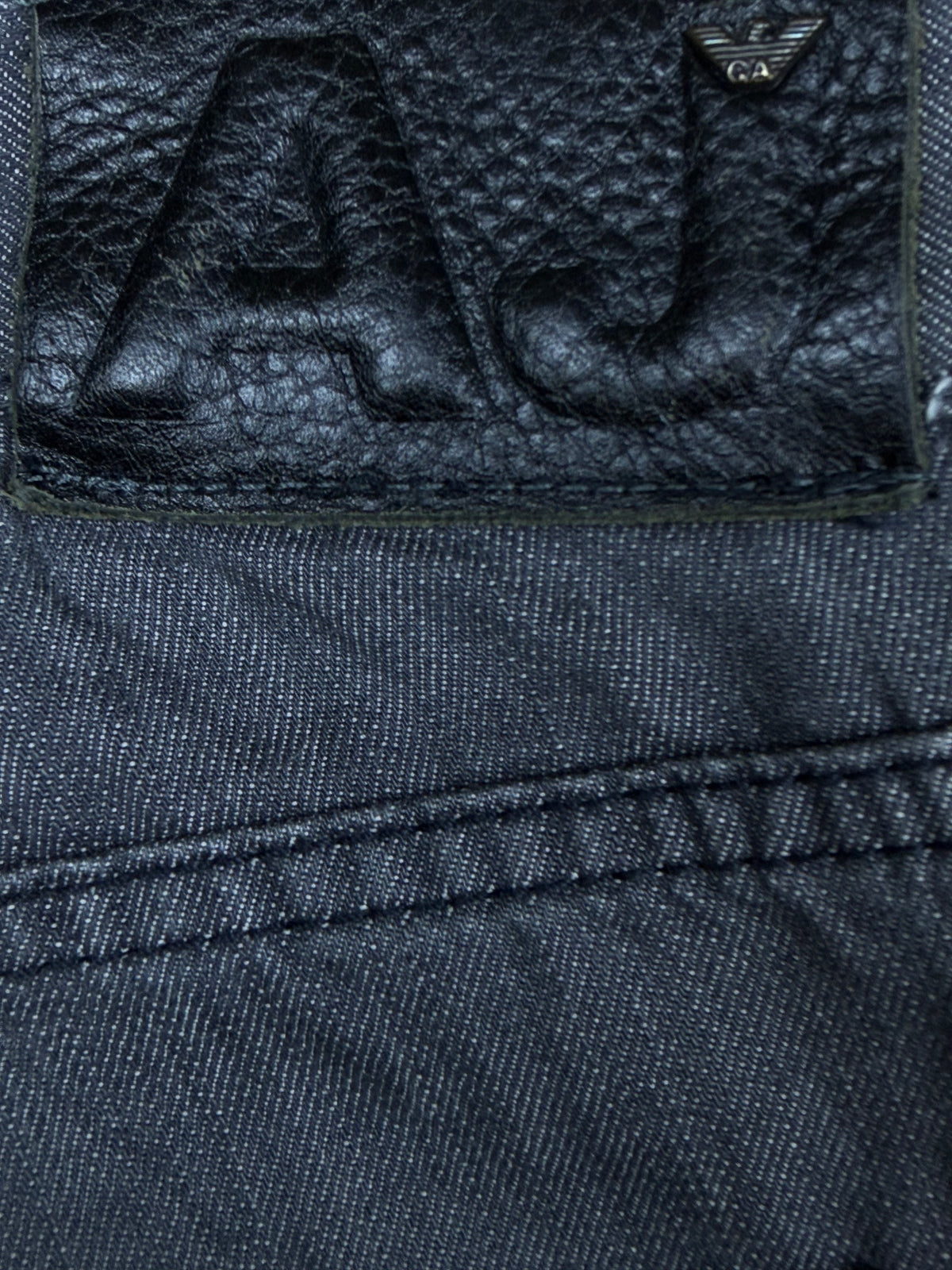 vintage Armani jeans {M}